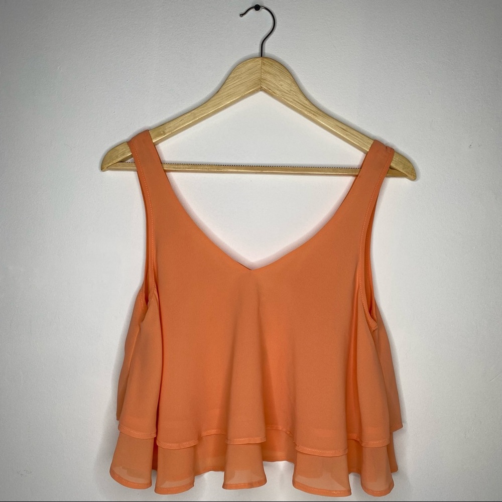 Bar III Flowy Peach V-neck Cropped Tank Size S